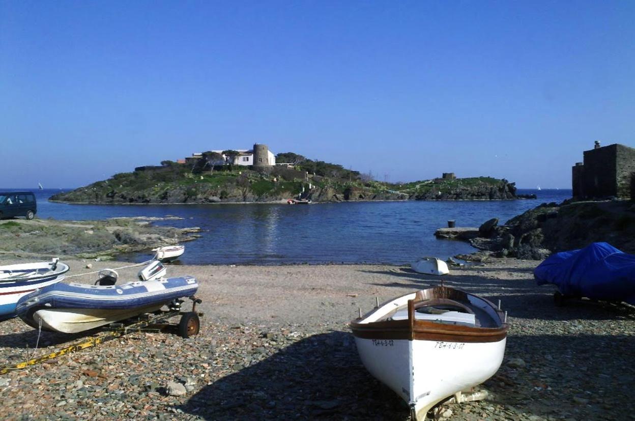 Isla Privada En Cadaques De Ensueno Con 11 Habitaciones Dobles Con Bano Privado Y Piscina Exteriör bild