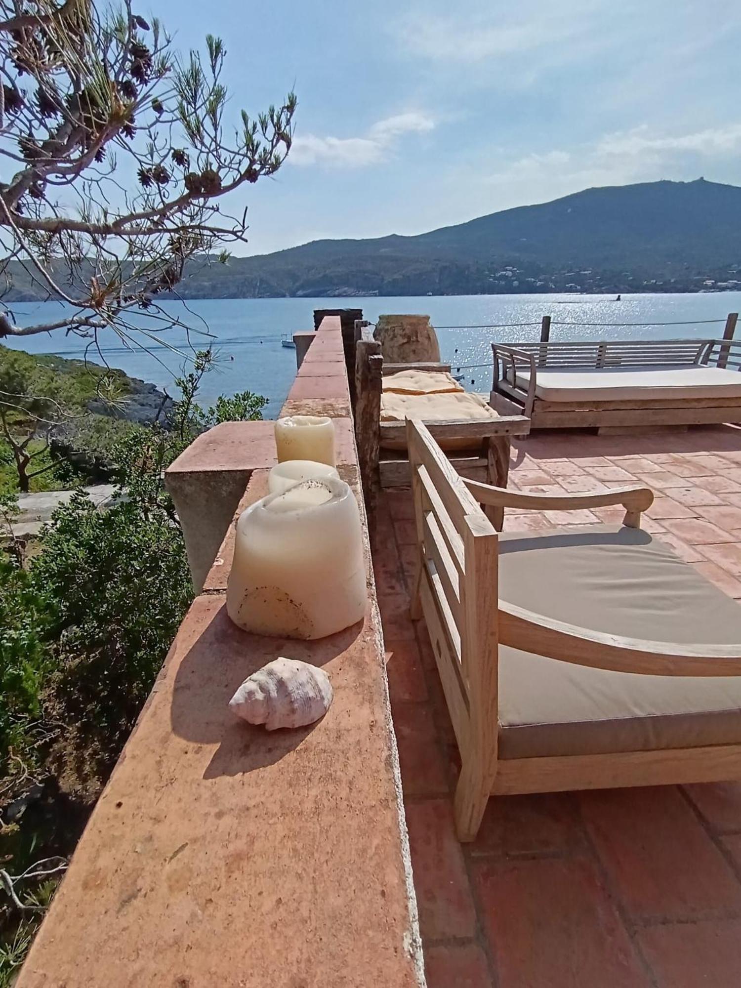 Isla Privada En Cadaques De Ensueno Con 11 Habitaciones Dobles Con Bano Privado Y Piscina Exteriör bild