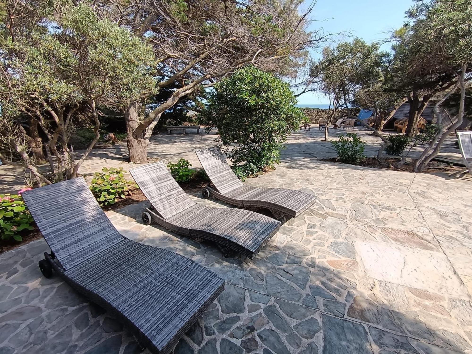 Isla Privada En Cadaques De Ensueno Con 11 Habitaciones Dobles Con Bano Privado Y Piscina Exteriör bild
