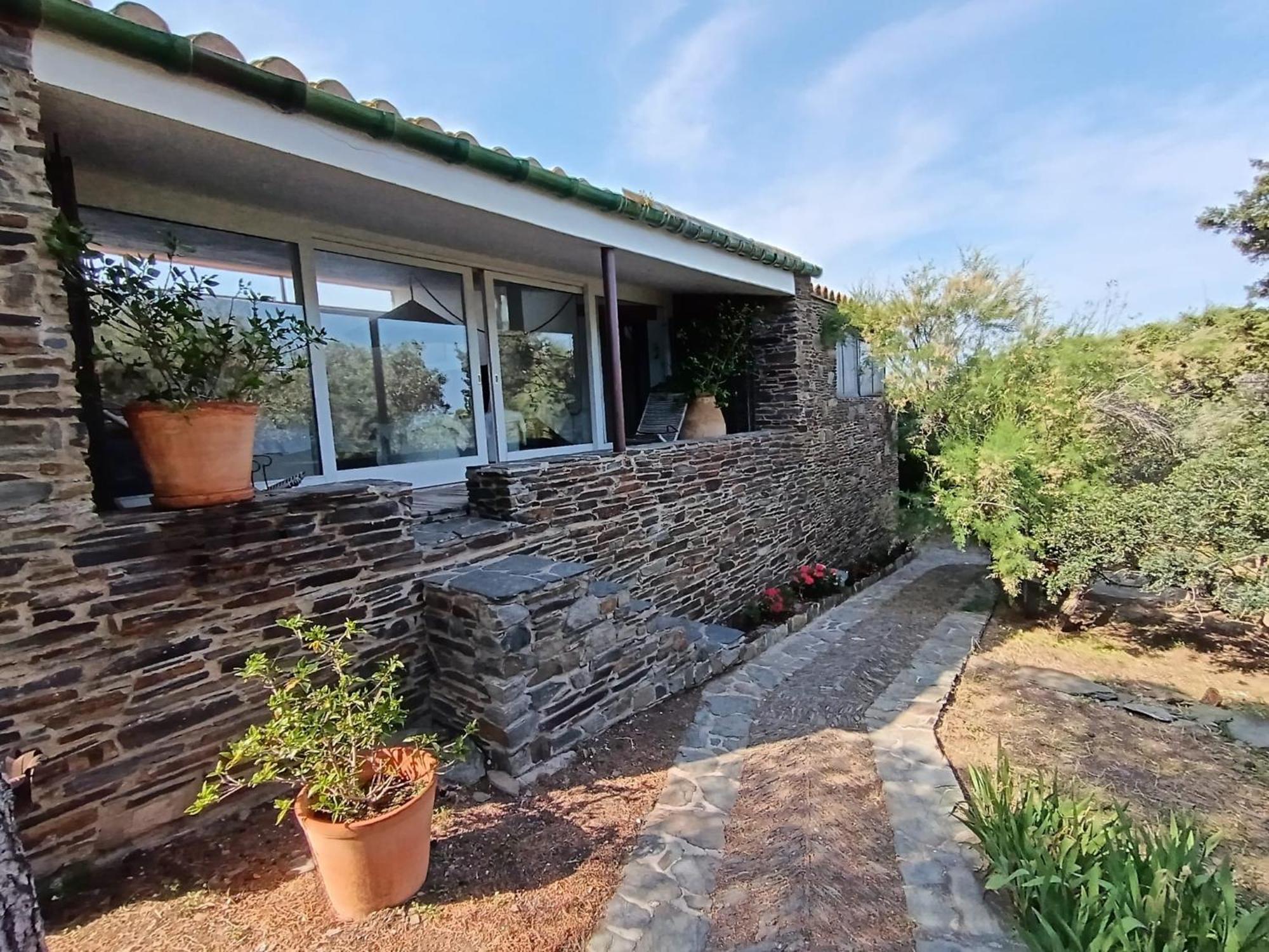 Isla Privada En Cadaques De Ensueno Con 11 Habitaciones Dobles Con Bano Privado Y Piscina Exteriör bild